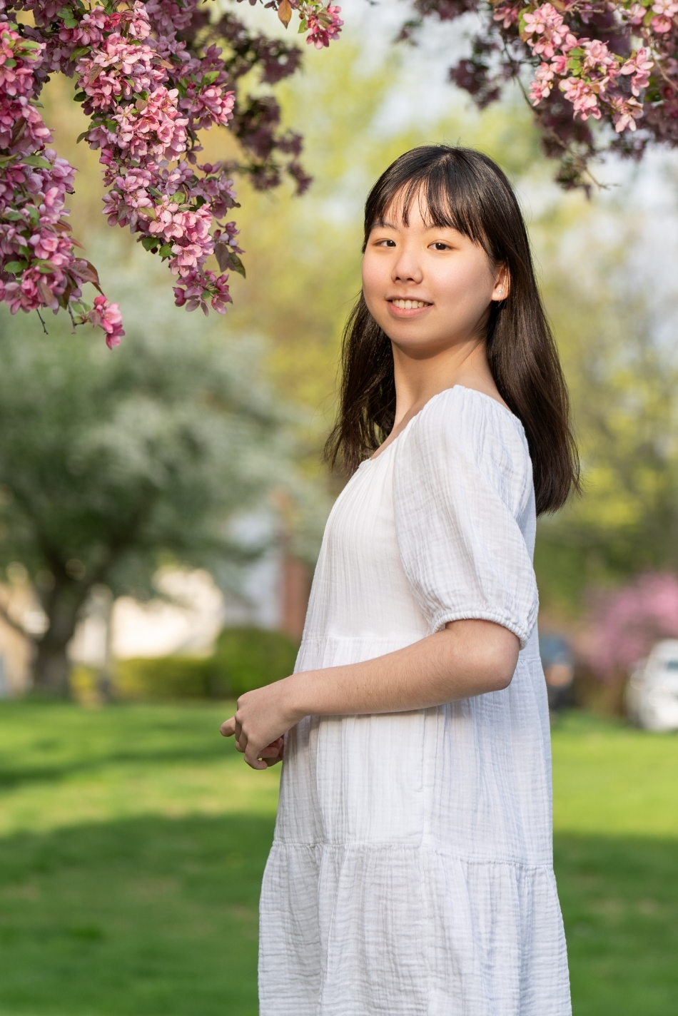 穏やかな表情の女性